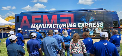 8/28 | KOBELCO (Hockley, TX)